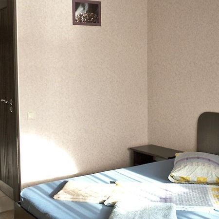 Apartment On Klochkivska Street Carcóvia Exterior foto