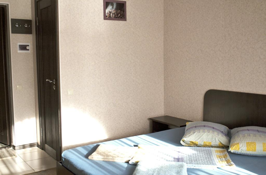 Apartment On Klochkivska Street Carcóvia Exterior foto